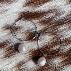 Pearl Hoops