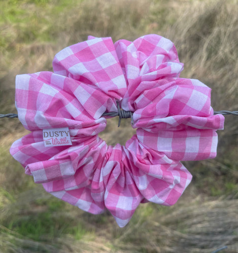 Large Scrunchie - Light Pink Gingham