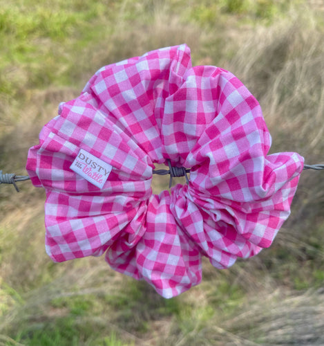 Large Scrunchie - Medium Pink Gingham