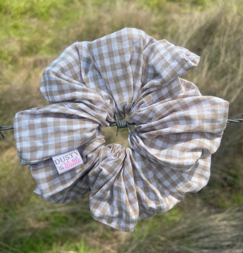 Large Scrunchie - Little Beige Gingham