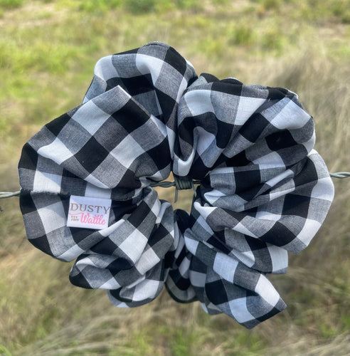 Large Scrunchie - Black Gingham